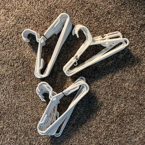 Kids hangers 3 sets of 10